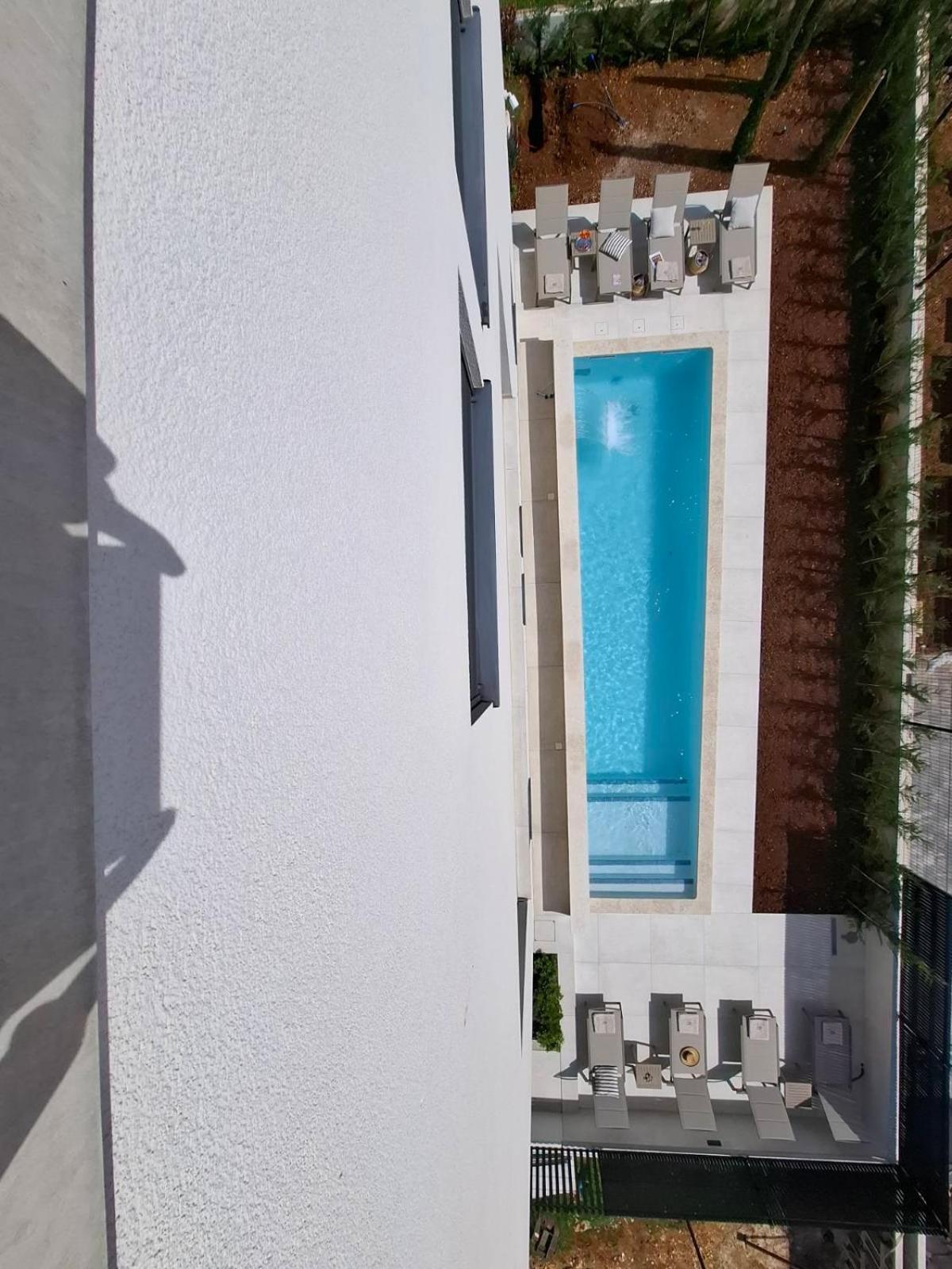 Apartman 4r Royal Rojnic 3